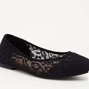 TORRID🌸Lace Flats